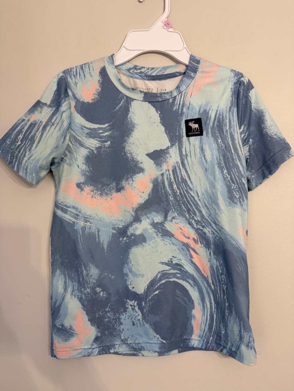 Abercrombie Kids Athletic Dri Fit Shirt Size 7/8